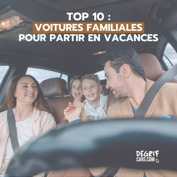 Famille voyageant confortablement dans un véhicule familial spacieux sur autoroute.